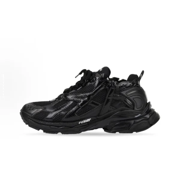 Balenciaga (30 OPTIONS )