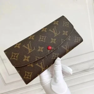 LOUIS VUITTON (8 OPTIONS)