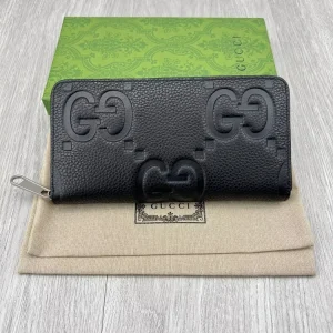 GUCCI (1 OPTIONS)