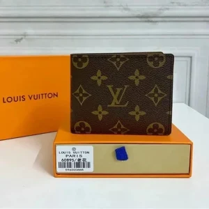 LOUIS VUITTON (16 OPTIONS)