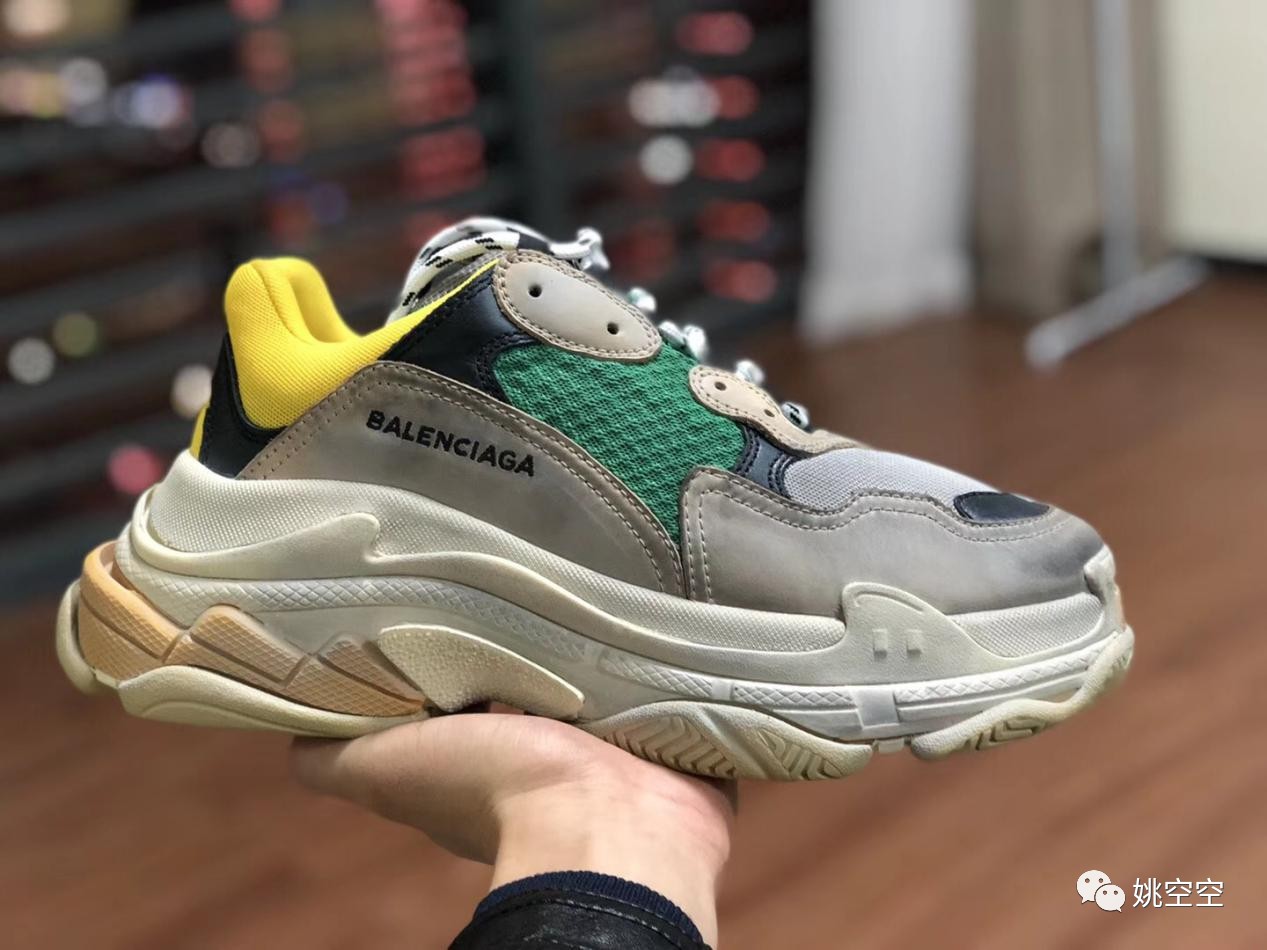 How Can You Find the Perfect CNFans Balenciaga Triple S?
