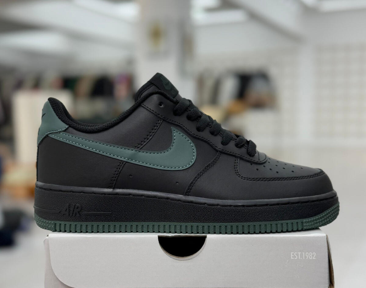 Women's Fitness Plan: Cnfans spreadsheet 2025 Training Sheet